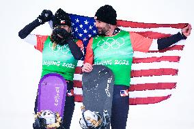 (XHTP)(BEIJING2022)CHINA-ZHANGJIAKOU-OLYMPIC WINTER GAMES-MIXED TEAM SNOWBOARD (CN)