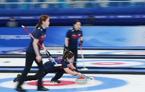 (XHTP)(BEIJING2022)CHINA-BEIJING-OLYMPIC WINTER GAMES-CURLING-WOMEN'S ROUND ROBIN SESSION-KOR VS ROC (CN)