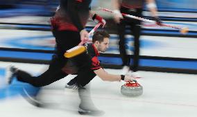 (XHTP)(BEIJING2022)CHINA-BEIJING-OLYMPIC WINTER GAMES-BURLING-MEN'S ROUND ROBIN SESSION-CHN VS DEN (CN)