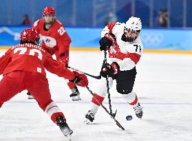 (XHTP)(BEIJING2022)CHINA-BEIJING-OLYMPIC WINTER GAMES-ICE HOCKEY-WOMEN'S PLAYOFFS-QUATERFINALS-SUI VS ROC (CN)