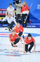 (XHTP)(BEIJING2022)CHINA-BEIJING-OLYMPIC WINTER GAMES-CURLING-WOMEN'S ROUND ROBIN SESSION-SUI VS CAN (CN)