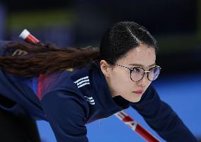 (BEIJING2022)CHINA-BEIJING-WINTER OLYMPIC GAMES-CURLING-WOMEN'S ROUND ROBIN-KOR vs GBR (CN)