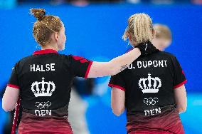 (BEIJING2022)CHINA-BEIJING-WINTER OLYMPIC GAMES-CURLING-WOMEN'S ROUND ROBIN-DEN vs SUI(CN)