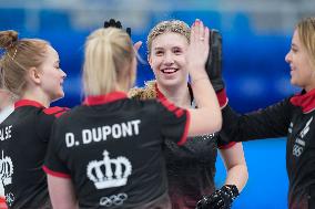 (BEIJING2022)CHINA-BEIJING-WINTER OLYMPIC GAMES-CURLING-WOMEN'S ROUND ROBIN-DEN vs SUI(CN)