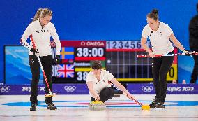 (BEIJING2022)CHINA-BEIJING-WINTER OLYMPIC GAMES-CURLING-WOMEN'S ROUND ROBIN-SWE vs GBR  (CN)