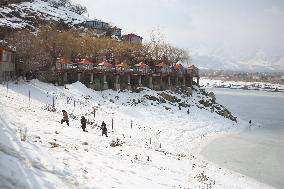 AFGHANISTAN-KABUL-QARGHA LAKE-ECONOMIC DIFFICULTIES