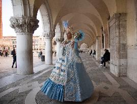 ITALY-VENICE-CARNIVAL