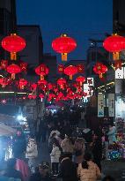 CHINA-ZHEJIANG-ANCIENT TOWN-LANTERN FESTIVAL-CELEBRATION (CN)