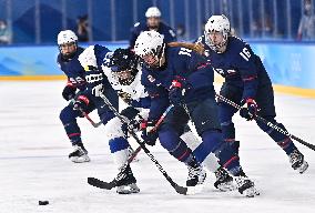 (BEIJING2022)CHINA-BEIJING-OLYMPIC WINTER GAMES-ICE HOCKEY-WOMEN'S PLAYOFF SEMIFINAL-USA VS FIN(CN)