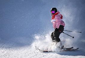 (BEIJING2022)CHINA-ZHANGJIAKOU-OLYMPIC WINTER GAMES-WOMEN'S FREESKI SLOPESTYLE-QUALIFICATION (CN)