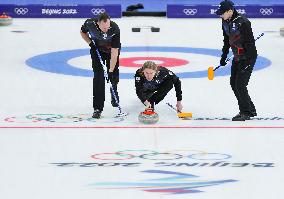 (BEIJING2022)CHINA-BEIJING-OLYMPIC WINTER GAMES-CURLING-MEN'S ROUND ROBIN SESSION-SWE VS ROC (VN)