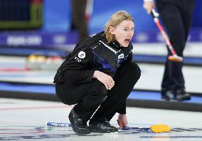 (BEIJING2022)CHINA-BEIJING-OLYMPIC WINTER GAMES-CURLING-MEN'S ROUND ROBIN SESSION-SWE VS ROC (VN)