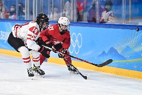 (BEIJING2022)CHINA-BEIJING-OLYMPIC WINTER GAMES-ICE HOCKEY-WOMEN'S PLAYOFF SEMIFINAL-CANADA VS SWITZERLAND (CN)