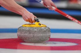 (BEIJING2022)CHINA-BEIJING-WINTER OLYMPIC GAMES-CURLING-MEN'S ROUND ROBIN-GBR vs SUI(CN)