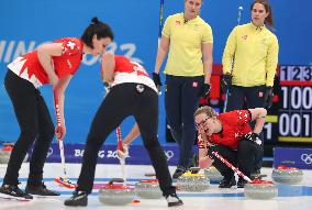 (BEIJING2022)CHINA-BEIJING-WINTER OLYMPIC GAMES-CURLING-WOMEN'S ROUND ROBIN-SWE vs SUI(CN)