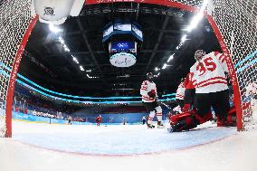 (BEIJING2022)CHINA-BEIJING-OLYMPIC WINTER GAMES-ICE HOCKEY-WOMEN'S PLAYOFF SEMIFINAL-CAN VS SUI(CN)