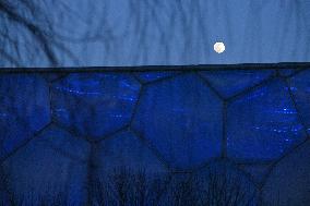 (BEIJING2022)CHINA-BEIJING-OLYMPIC WINTER GAMES-NATIONAL AQUATICS CENTRE-MOON (CN)