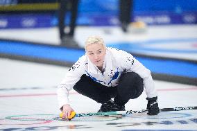 (BEIJING2022)CHINA-BEIJING-WINTER OLYMPIC GAMES-CURLING-WOMEN'S ROUND ROBIN-CHN vs ROC (CN)