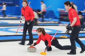 (BEIJING2022)CHINA-BEIJING-WINTER OLYMPIC GAMES-CURLING-WOMEN'S ROUND ROBIN-CHN vs ROC (CN)