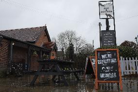 BRITAIN-HAMPSHIRE-JOB VACANCIES-RISE