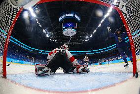 (BEIJING2022)CHINA-BEIJING-OLYMPIC WINTER GAMES-ICE HOCKEY-WOMEN'S BRONZE MEDAL GAME-FIN VS SUI (CN)
