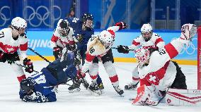 (BEIJING2022)CHINA-BEIJING-OLYMPIC WINTER GAMES-ICE HOCKEY-WOMEN'S BRONZE MEDAL GAME-FIN VS SUI (CN)