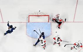 (BEIJING2022)CHINA-BEIJING-OLYMPIC WINTER GAMES-ICE HOCKEY-WOMEN'S BRONZE MEDAL GAME-FIN VS SUI (CN)