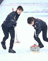 (BEIJING2022)CHINA-BEIJING-OLYMPIC WINTER GAMES-CURLING-WOMEN'S ROUND ROBIN SESSION-JPN VS USA (CN)