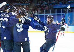 (BEIJING2022)CHINA-BEIJING-OLYMPIC WINTER GAMES-ICE HOCKEY-WOMEN'S BRONZE MEDAL GAME-FIN VS SUI (CN)