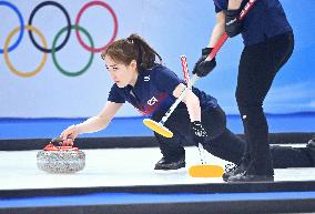 (BEIJING2022)CHINA-BEIJING-OLYMPIC WINTER GAMES-CURLING-WOMEN'S ROUND ROBIN SESSION-KOR VS DEN (CN)