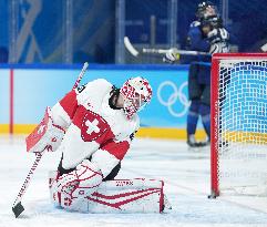 (BEIJING2022)CHINA-BEIJING-OLYMPIC WINTER GAMES-ICE HOCKEY-WOMEN'S BRONZE MEDAL GAME-FIN VS SUI (CN)