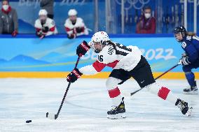 (BEIJING2022)CHINA-BEIJING-OLYMPIC WINTER GAMES-ICE HOCKEY-WOMEN'S BRONZE MEDAL GAME-FIN VS SUI (CN)