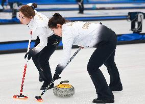 (BEIJING2022)CHINA-BEIJING-WINTER OLYMPIC GAMES-CURLING-WOMEN'S ROUND ROBIN-CAN vs CHN (CN)