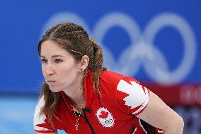 (BEIJING2022)CHINA-BEIJING-OLYMPIC WINTER GAMES-CURLING-WOMEN'S ROUND ROBIN SESSION-USA VS CAN (CN)