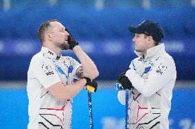 (BEIJING2022)CHINA-BEIJING-OLYMPIC WINTER GAMES-CURLING-MEN'S ROUND ROBIN SESSION-GBR VS ROC (CN)