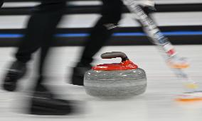 (BEIJING2022)CHINA-BEIJING-OLYMPIC WINTER GAMES-CURLING-WOMEN'S ROUND ROBIN SESSION-JPN VS SUI (CN)