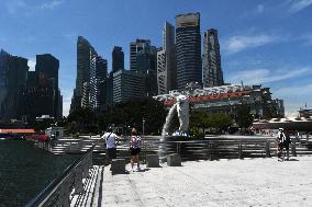 SINGAPORE-ECONOMY-GROWTH-2021