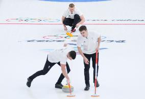 (BEIJING 2022)CHINA-BEIJING-OLYMPIC WINTER GAMES-CURLING-MEN-SEMIFINALS-USA VS GBR(CN)