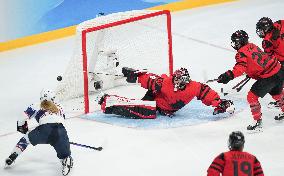 (BEIJING2022)CHINA-BEIJING-OLYMPIC WINTER GAMES-ICE HOCKEY-WOMEN'S GOLD MEDAL GAME-CAN VS USA (CN)