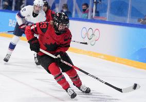 (BEIJING2022)CHINA-BEIJING-OLYMPIC WINTER GAMES-ICE HOCKEY-WOMEN'S GOLD MEDAL GAME-CAN VS USA (CN)