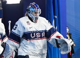 (BEIJING2022)CHINA-BEIJING-OLYMPIC WINTER GAMES-ICE HOCKEY-WOMEN'S GOLD MEDAL GAME-CAN VS USA (CN)