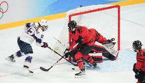 (BEIJING2022)CHINA-BEIJING-OLYMPIC WINTER GAMES-ICE HOCKEY-WOMEN'S GOLD MEDAL GAME-CAN VS USA (CN)