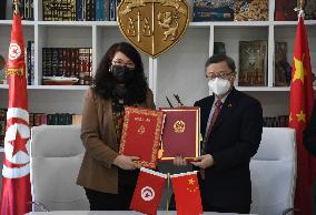 TUNISIA-TUNIS-CHINA-CULTURAL COOPERATION-IMPLEMENTATION PLAN-SIGNING