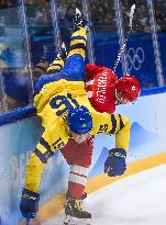 (BEIJING2022)CHINA-BEIJING-OLYMPIC WINTER GAMES-ICE HOCKEY-MAN'S PLAY-OFF SEMIFINAL-ROC VS SWE (CN)