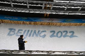 (BEIJING2022)CHINA-BEIJING-OLYMPIC WINTER GAMES-SLIDING TRACK-ICE MAKER (CN)