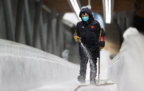 (BEIJING2022)CHINA-BEIJING-OLYMPIC WINTER GAMES-SLIDING TRACK-ICE MAKER (CN)