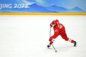 (BEIJING2022)CHINA-BEIJING-OLYMPIC WINTER GAMES-ICE HOCKEY-MAN'S PLAY-OFF SEMIFINAL-ROC VS SWE (CN)