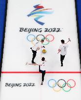 (XHTP)(BEIJING2022)CHINA-BEIJING-OLYMPIC WINTER GAMES-CURLING-MEN'S GOLD MEDAL GAME-GBR VS SWE (CN)