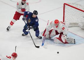 (BEIJING2022)CHINA-BEIJING-OLYMPIC WINTER GAMES-ICE HOCKEY-MEN'S GOLD MEDAL GAME-FIN VS ROC (CN)