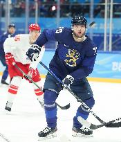 (BEIJING2022)CHINA-BEIJING-OLYMPIC WINTER GAMES-ICE HOCKEY-MEN'S GOLD MEDAL GAME-FIN VS ROC (CN)